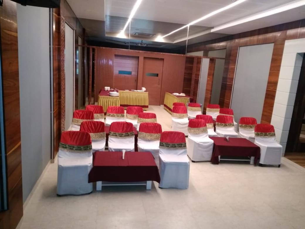 Hotel City Park, Solāpur Exterior foto